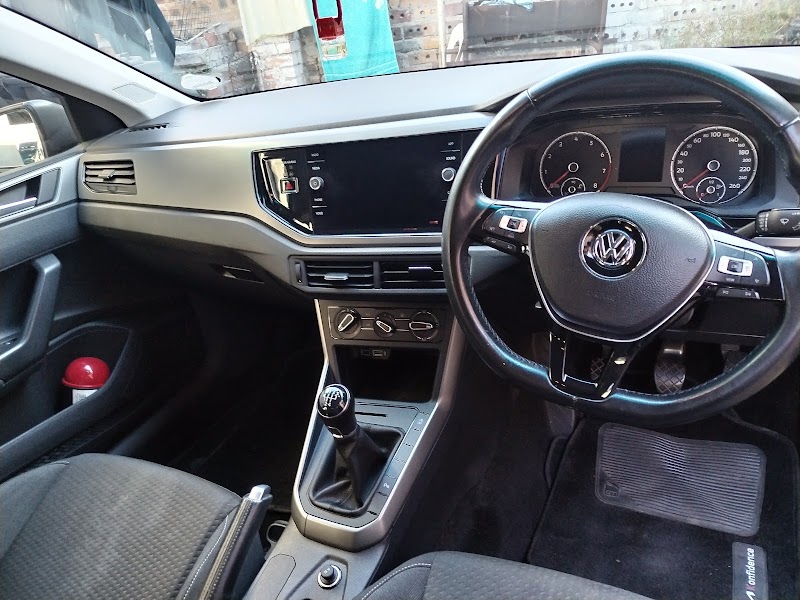 Auto Deluxe Spa And Detailing Mobile Car Wash - Photo 3